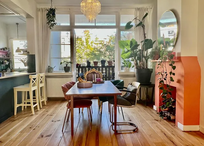 Ivy - Classical & Modern In Lovely Neighbourhood Near *